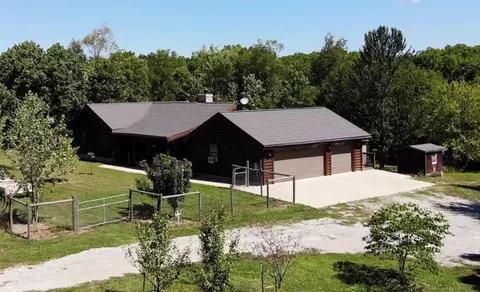 13591 Macon Rd, Saline, MI 48176 photo 3