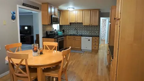 208 Tower Dr, Saline, MI 48176 photo 11