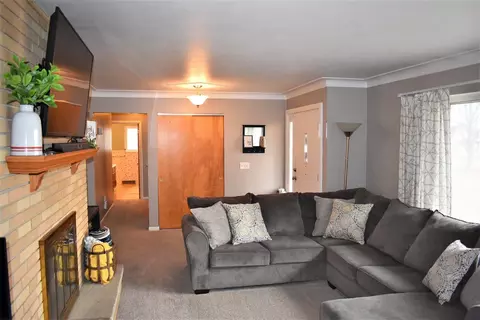 6048 S Occidental Rd, Tecumseh, MI 49286 photo 10
