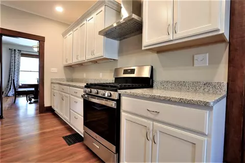 211 E Henry St, Saline, MI 48176 photo 11