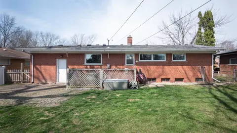 1745 Dunmore Rd, Ann Arbor, MI 48103 photo 37