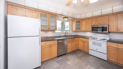 1745 Dunmore Rd, Ann Arbor, MI 48103 photo 13