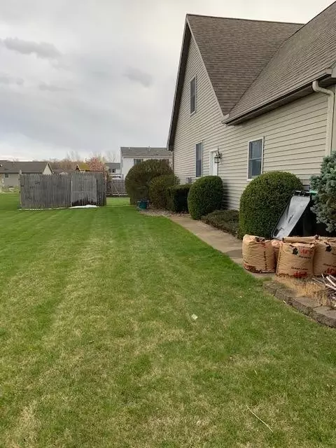 3577 Jade Dr, Adrian, MI 49221 photo 3