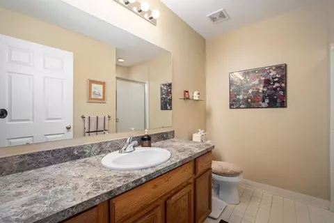 2096 Red Maple Ln, Commerce Twp, MI 48390 photo 21