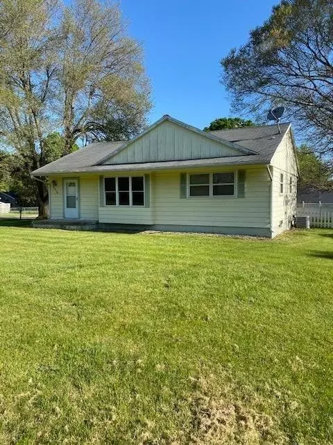 2658 Sutton Rd, Adrian, MI 49221 photo 1