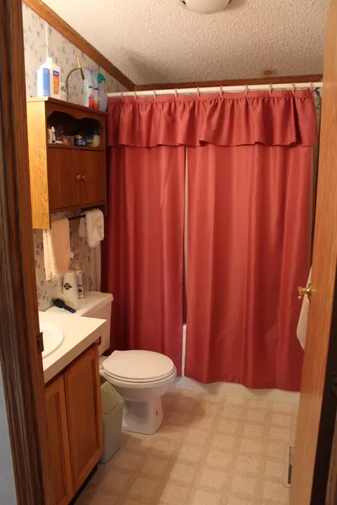 6670 Coonhill Rd, Munith, MI 49259 photo 8