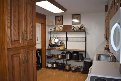 900 Murray Dr, Tecumseh, MI 49286 photo 13