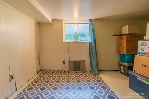 607 Spring, Ann Arbor, MI 48103 photo 17