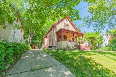607 Spring, Ann Arbor, MI 48103 photo 18