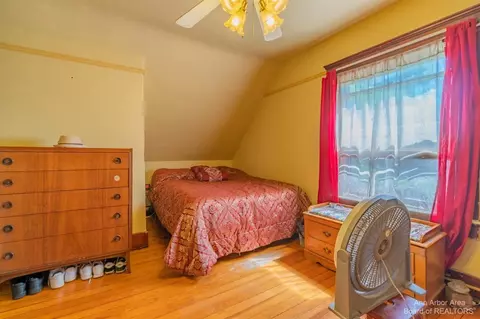 607 Spring, Ann Arbor, MI 48103 photo 11