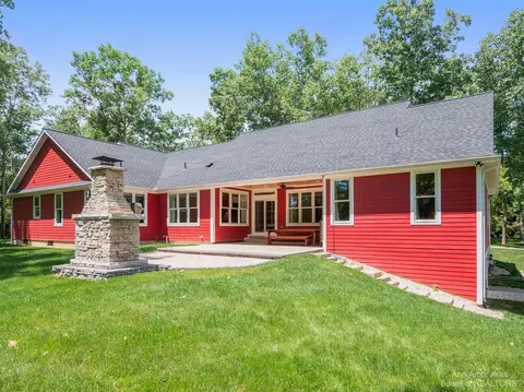 7585 Fosdick Rd, Saline, MI 48176 photo 2