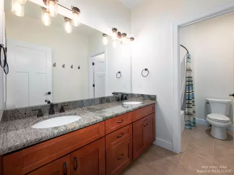 7585 Fosdick Rd, Saline, MI 48176 photo 30