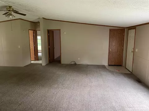 7557 Michelle, Monroe, MI 48162 photo 11