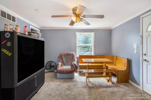 409 Max St, Jackson, MI 49203 photo 4
