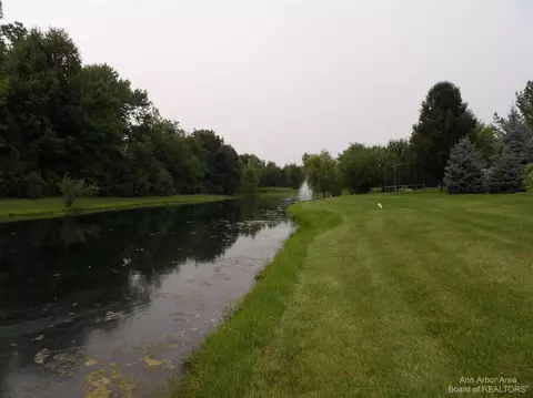 2176 Kildare Dr, Davison, MI 48423 photo 33