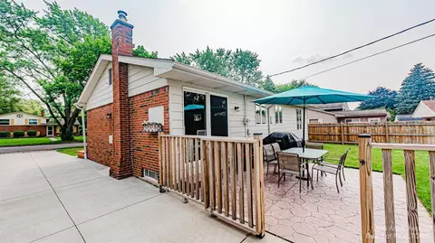 55 Tower Dr, Saline, MI 48176 photo 31