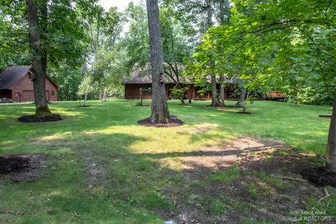 2134 Fox Ridge Dr, Howell, MI 48843 photo 48