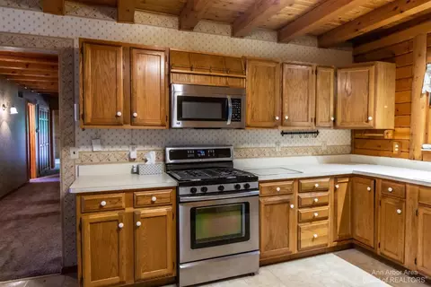 2134 Fox Ridge Dr, Howell, MI 48843 photo 37