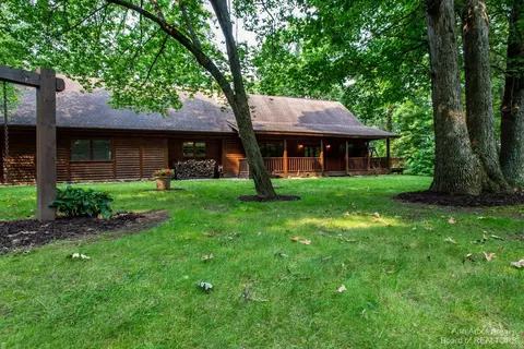 2134 Fox Ridge Dr, Howell, MI 48843 photo 13