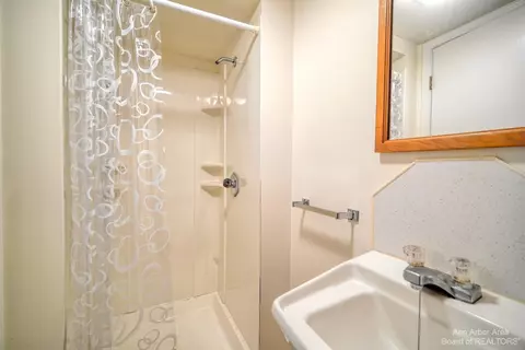 11777 Doty Rd, Carleton, MI 48117 photo 35