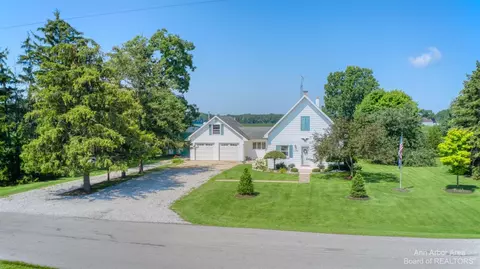 11777 Doty Rd, Carleton, MI 48117 photo 3