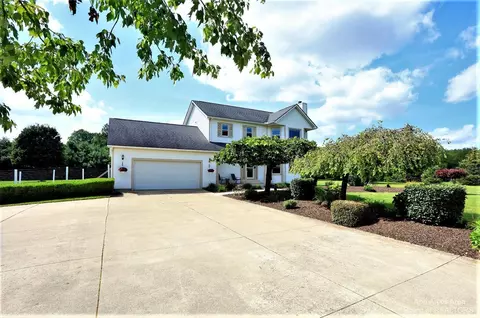 7660 Warner Rd, Saline, MI 48176 photo 2