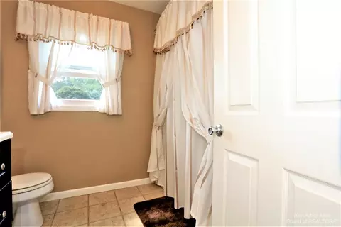 7660 Warner Rd, Saline, MI 48176 photo 25