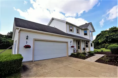7660 Warner Rd, Saline, MI 48176 photo 5