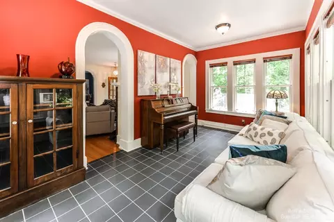 2475 Devonshire Rd, Ann Arbor, MI 48104 photo 14