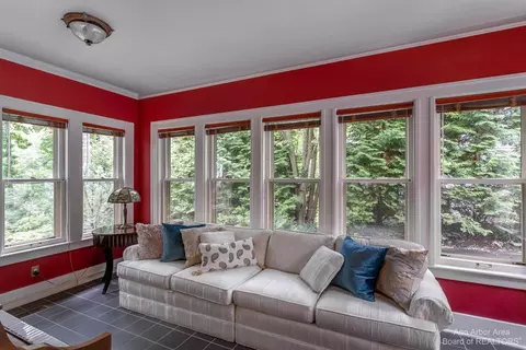 2475 Devonshire Rd, Ann Arbor, MI 48104 photo 13