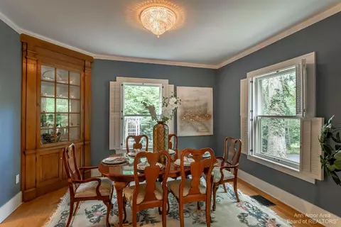 2475 Devonshire Rd, Ann Arbor, MI 48104 photo 7