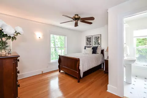 2475 Devonshire Rd, Ann Arbor, MI 48104 photo 25