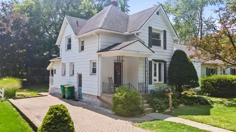 210 E Henry St, Saline, MI 48176 photo 3
