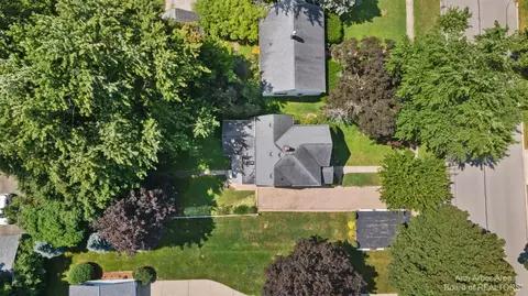 210 E Henry St, Saline, MI 48176 photo 31