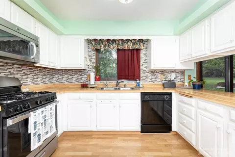 3727 Textile Rd, Saline, MI 48176 photo 12