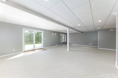 50077 Tottenham Ct, Canton, MI 48187 photo 48