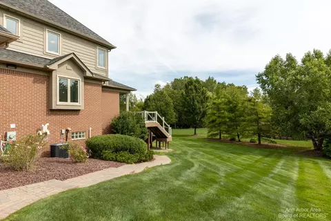 50077 Tottenham Ct, Canton, MI 48187 photo 59