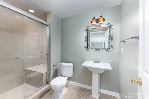 50077 Tottenham Ct, Canton, MI 48187 photo 50
