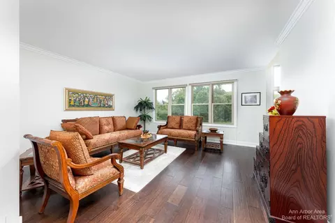 50077 Tottenham Ct, Canton, MI 48187 photo 27