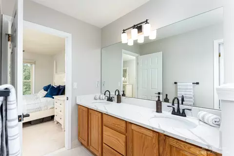 50077 Tottenham Ct, Canton, MI 48187 photo 34