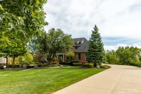 50077 Tottenham Ct, Canton, MI 48187 photo 5
