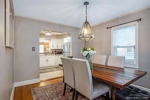 1409 E Stadium Blvd, Ann Arbor, MI 48104 photo 9
