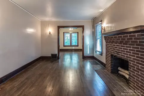 1437 E Park Pl, Ann Arbor, MI 48104 photo 10