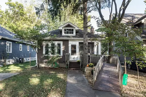 1437 E Park Pl, Ann Arbor, MI 48104 photo 1