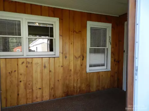 904 State St, Adrian, MI 49221 photo 13