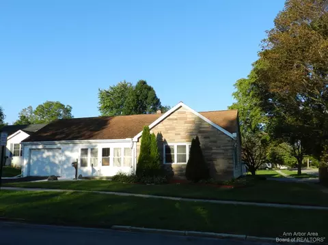 904 State St, Adrian, MI 49221 photo 33