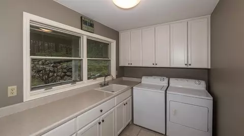 7415 Noahs Lndg, Gregory, MI 48137 photo 26