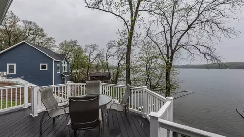 7415 Noahs Lndg, Gregory, MI 48137 photo 9