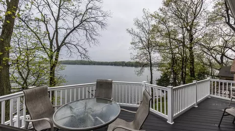7415 Noahs Lndg, Gregory, MI 48137 photo 7