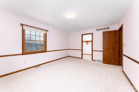 9856 James Dr, Saline, MI 48176 photo 43